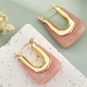 - 💖Gold and Pink Trendy Resin Drop Earrings